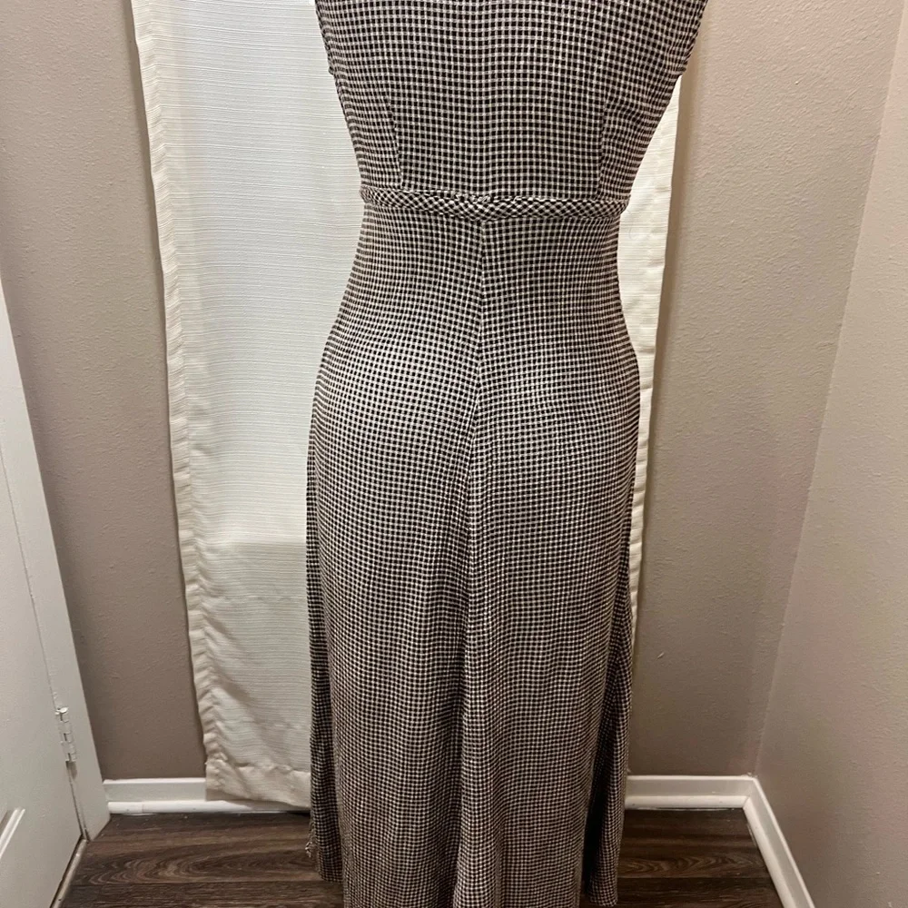 The Limited Gray Ribbed Sleeveless Maxi Dress - Picture 3 of 4
